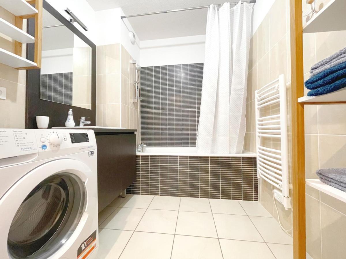 3P Climatise Avec Parking, Piscine, Proche Plage Et Commerces A Sete - Fr-1-338-497 Exterior foto